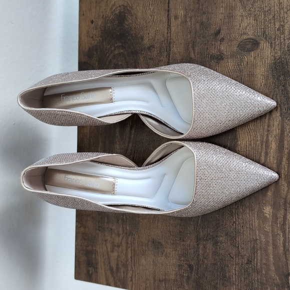 New Franco Sarto Tana Pointed Toe D'Orsay Mid Heel Pump - Picture 5 of 5